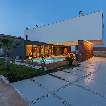 Villa Grande Arche *