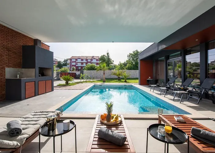 Grande Arche Ližnjan